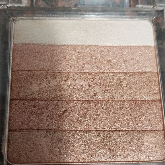 Urban Decay Electric Palette with Vibrant Hues and Free Physicians Formula Shimm - Picture 6 of 8